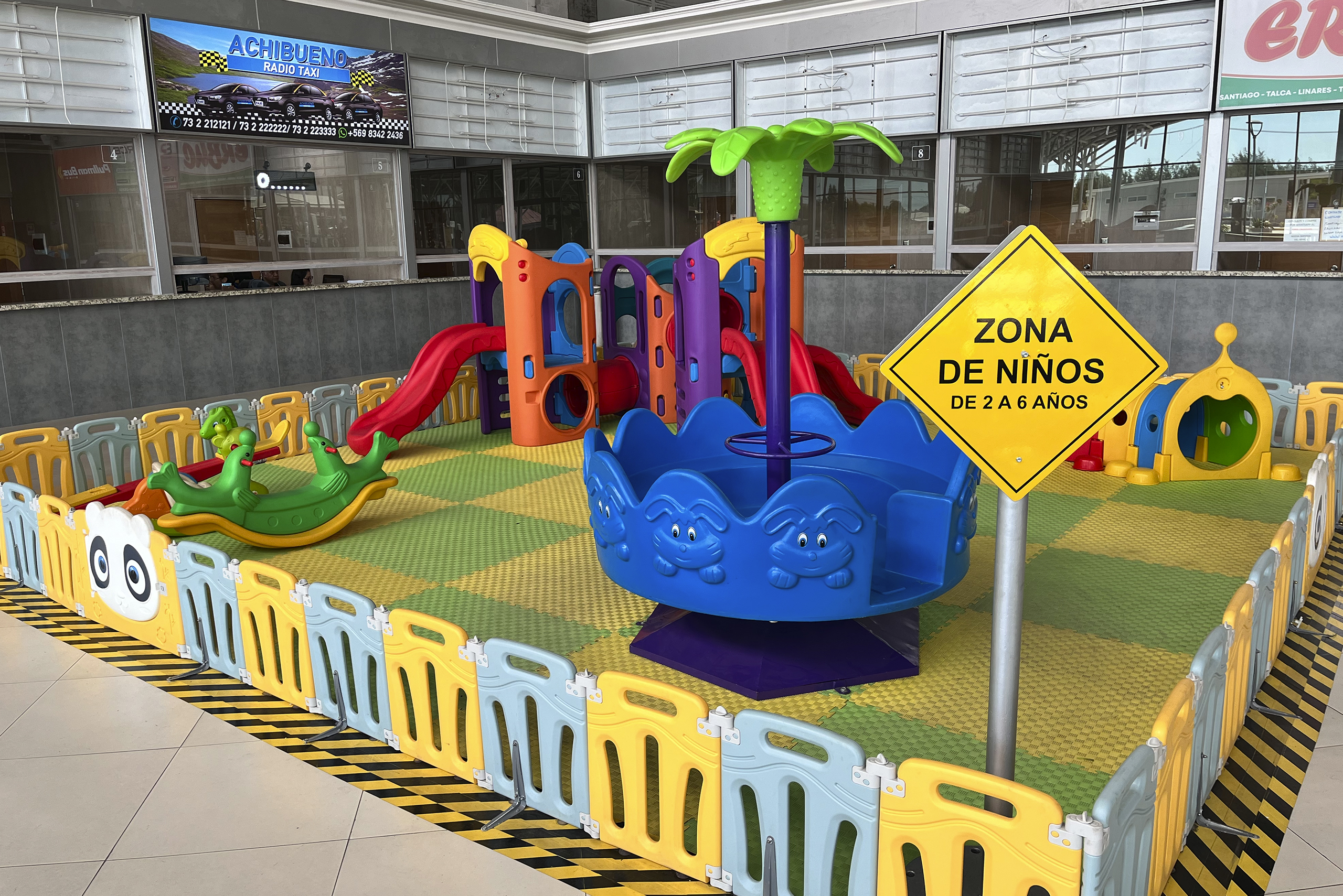 zona-niños-interior